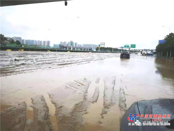 灾情就是命令,抢险就是责任|海山机械在豫总动员