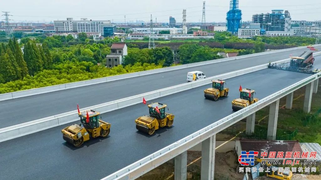 徐工：毫米级精度，千米级跨越：以智慧助力桥梁建设！